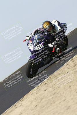 media/Sep-05-2025-CRA (Fri) [[b1fe00145a]]/10am (Inside Turn 2)/